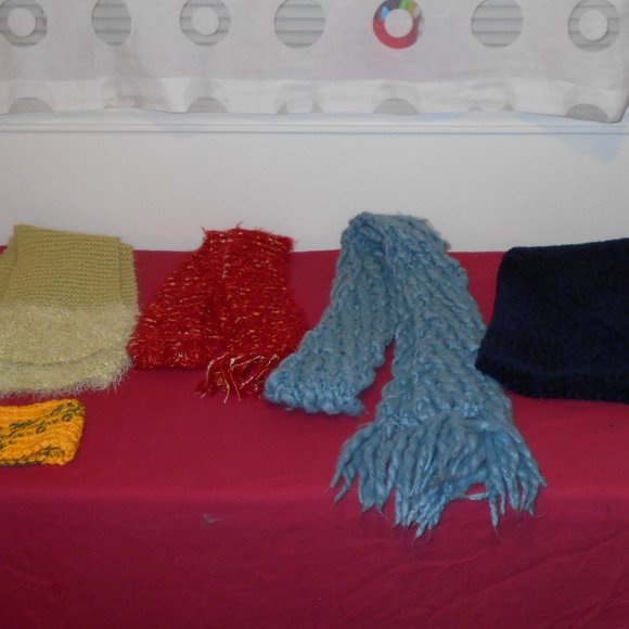 Scarf Navy Blue - Picture 7 of 12